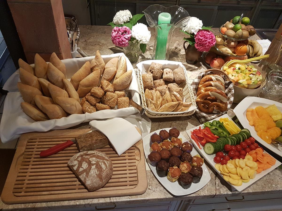 Hotel Traube Офенбург Екстериор снимка